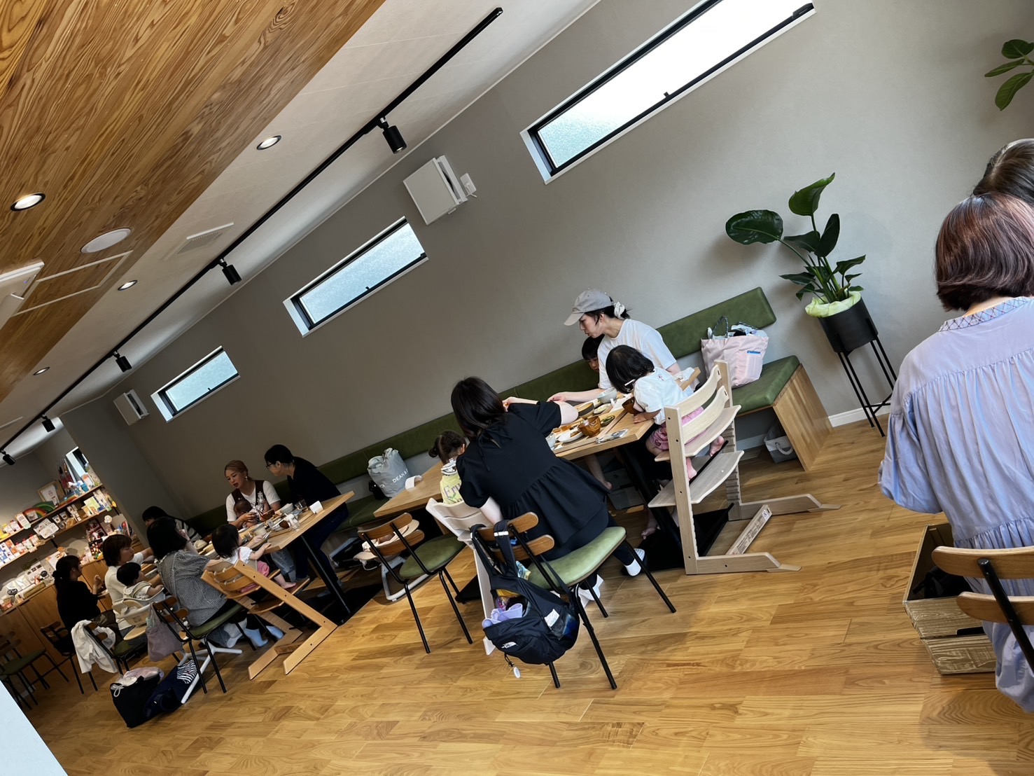 連携カフェ Cocho Cochoの様子